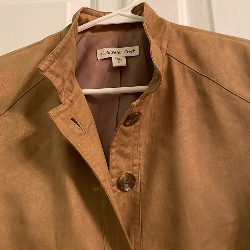 Jacket - Picture 2 of 4